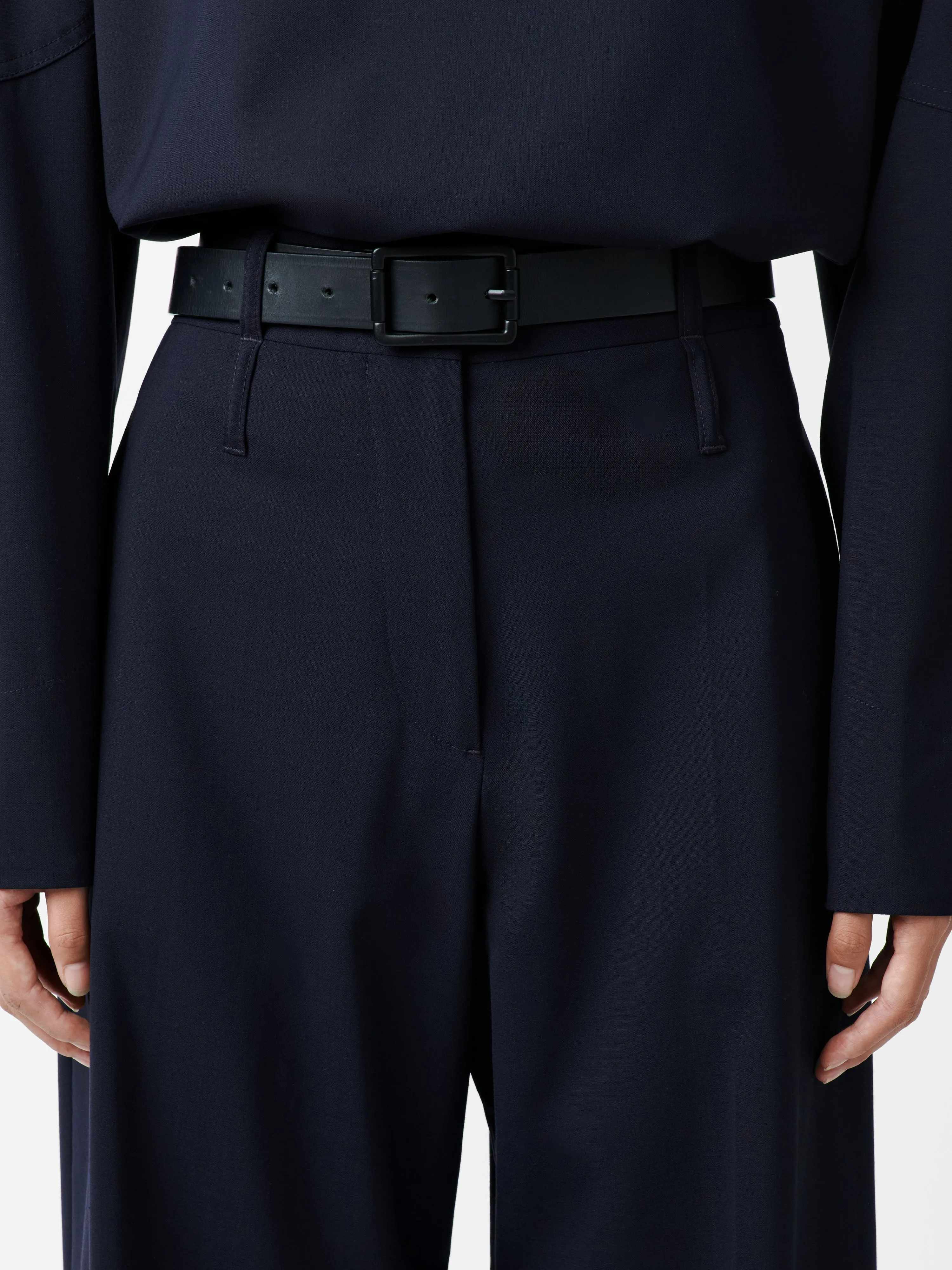 Baier Tropical Wool Pant in Darkest Navy