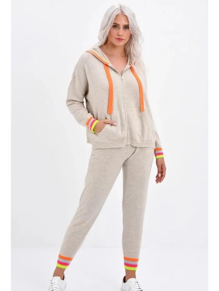 Brodie Cashmere Sand Alexandra Jogger