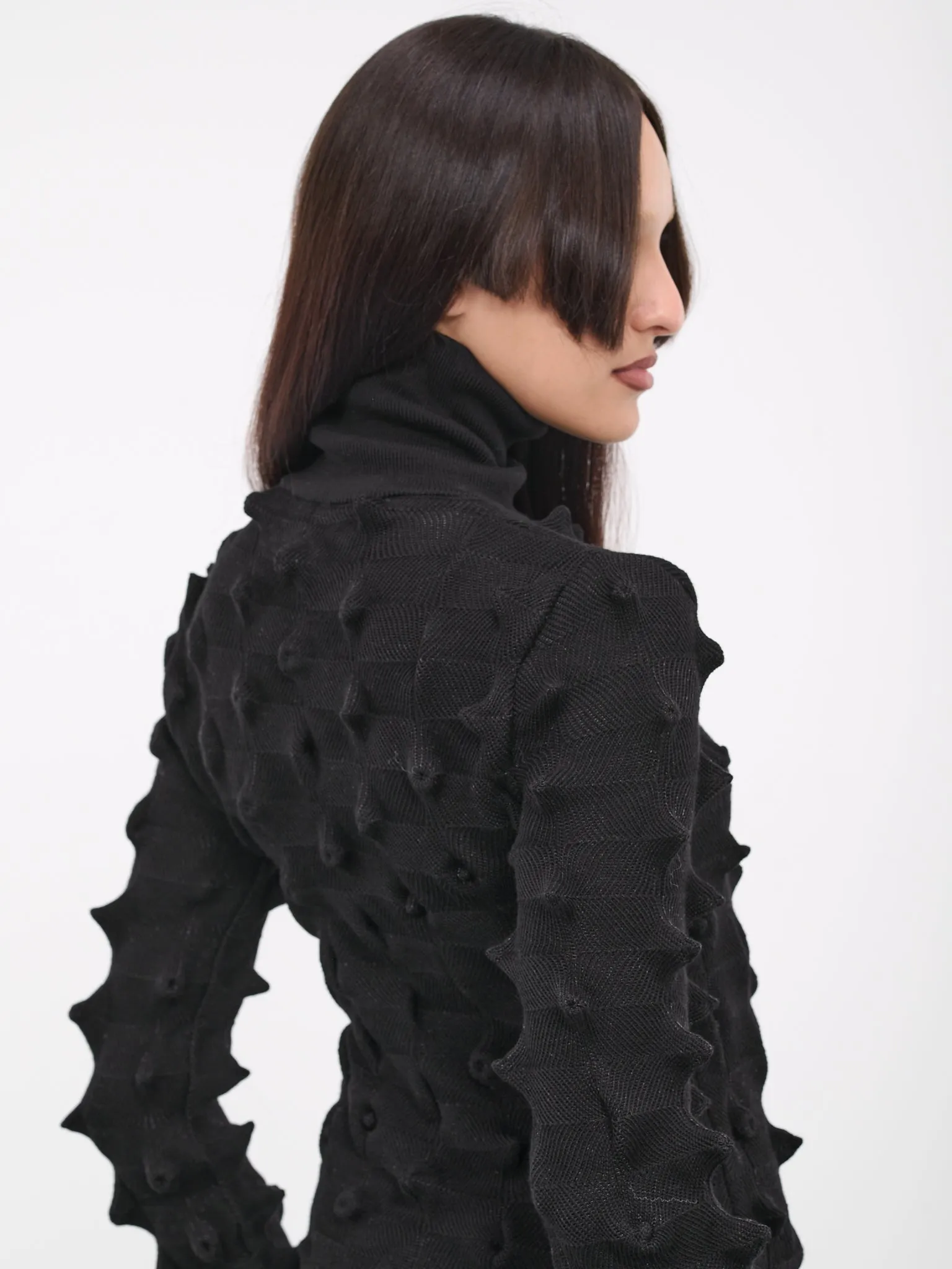 Spikes Turtleneck (HF019KNI0011000-TAP-SHOE)