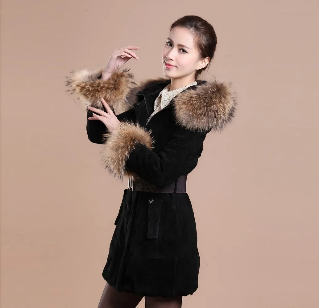 Winter Pig Leather Suede Windbreak with Natural Raccoon Fur Hood Slim Waist Women's Coats